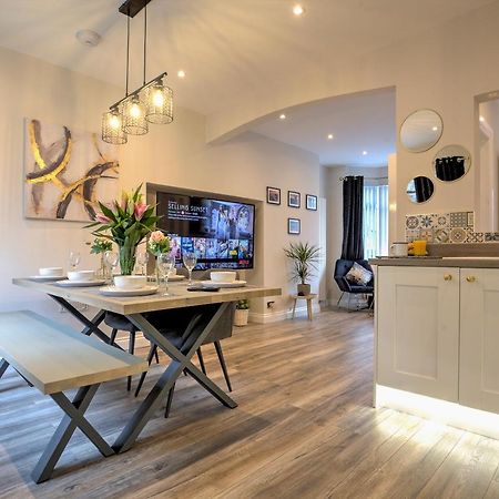 The Belfast Boutique Central Cozy Sleeps7 (Adults Only) Ngoại thất bức ảnh