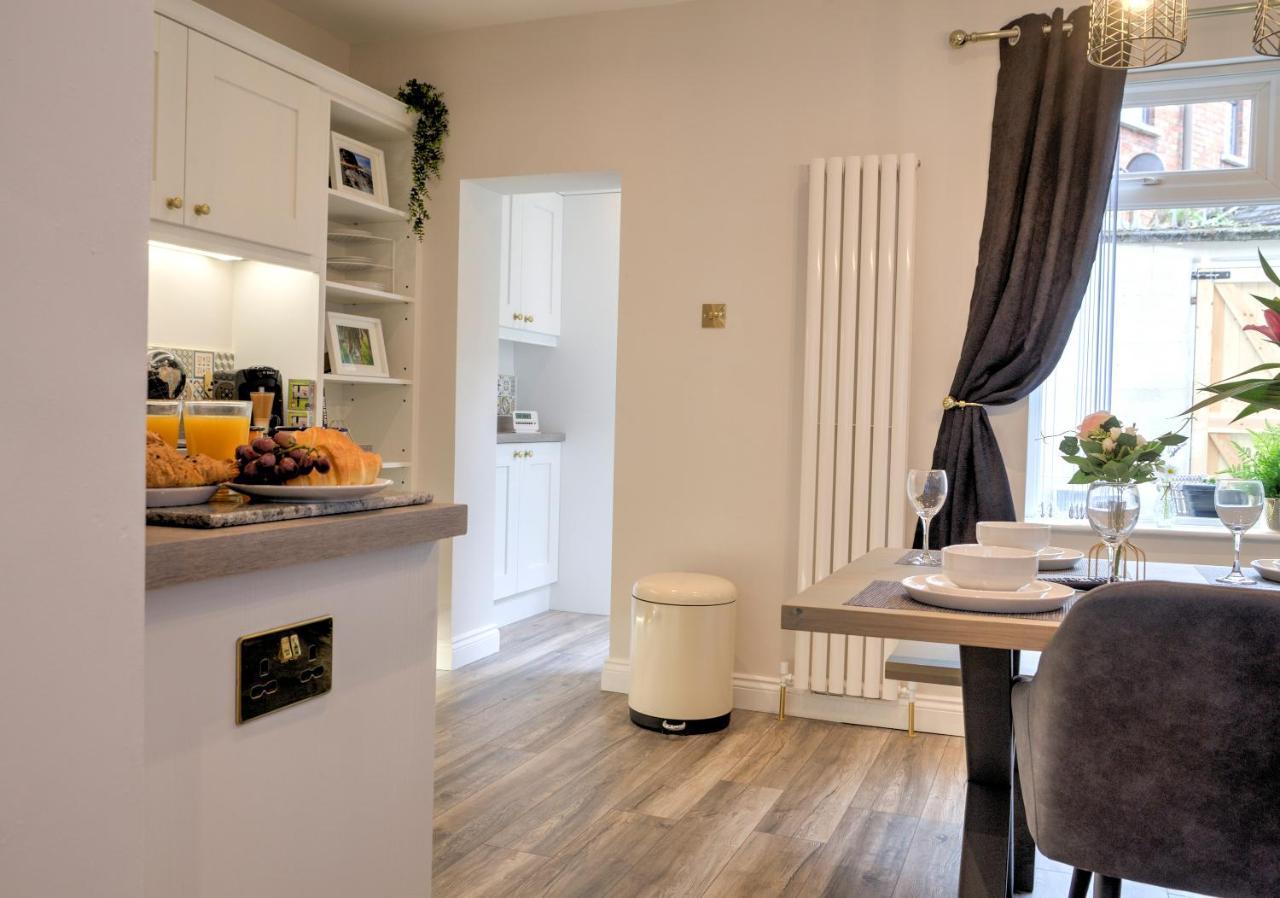 The Belfast Boutique Central Cozy Sleeps7 (Adults Only) Ngoại thất bức ảnh