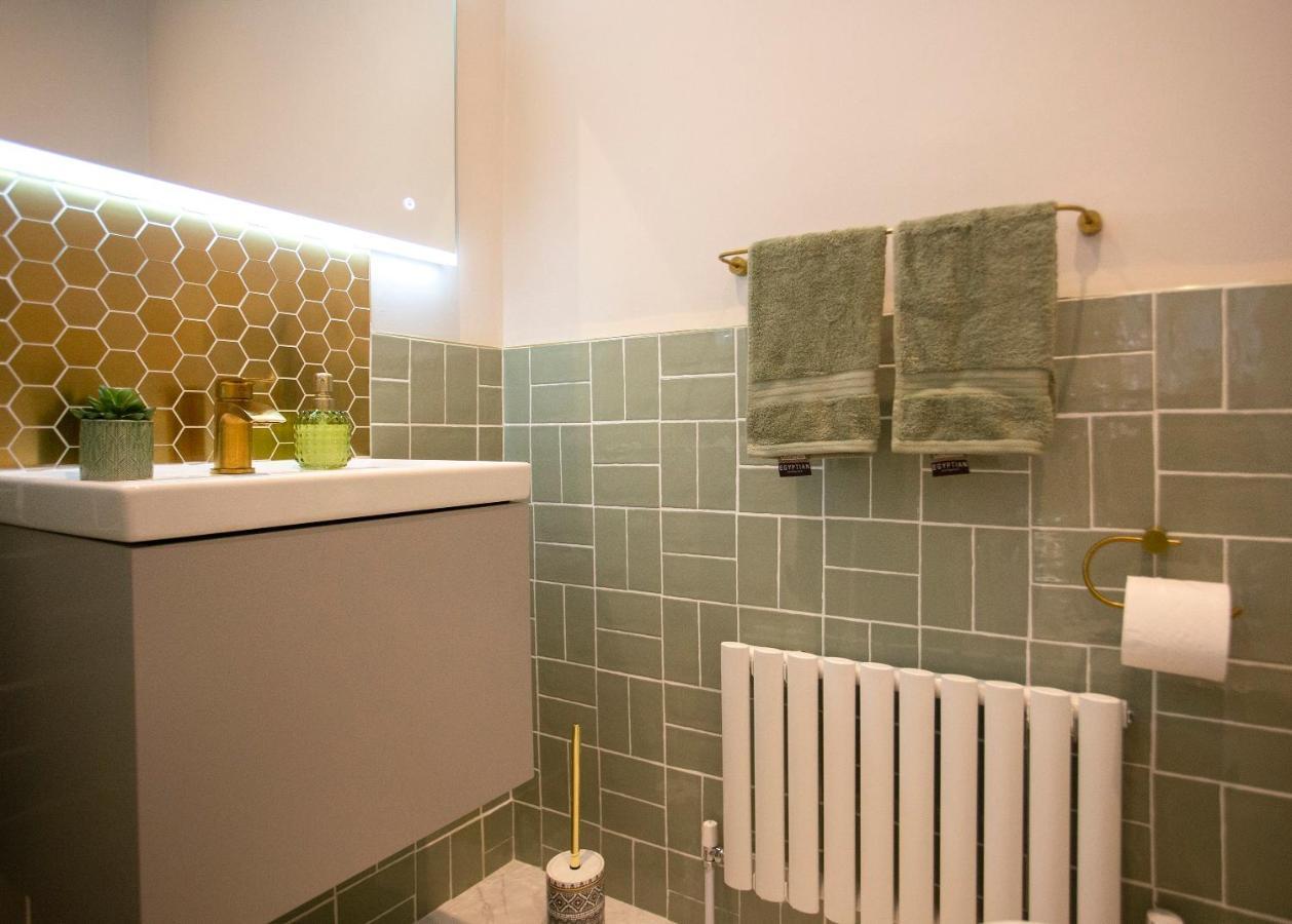 The Belfast Boutique Central Cozy Sleeps7 (Adults Only) Ngoại thất bức ảnh